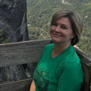 Meet your Posher, Traci